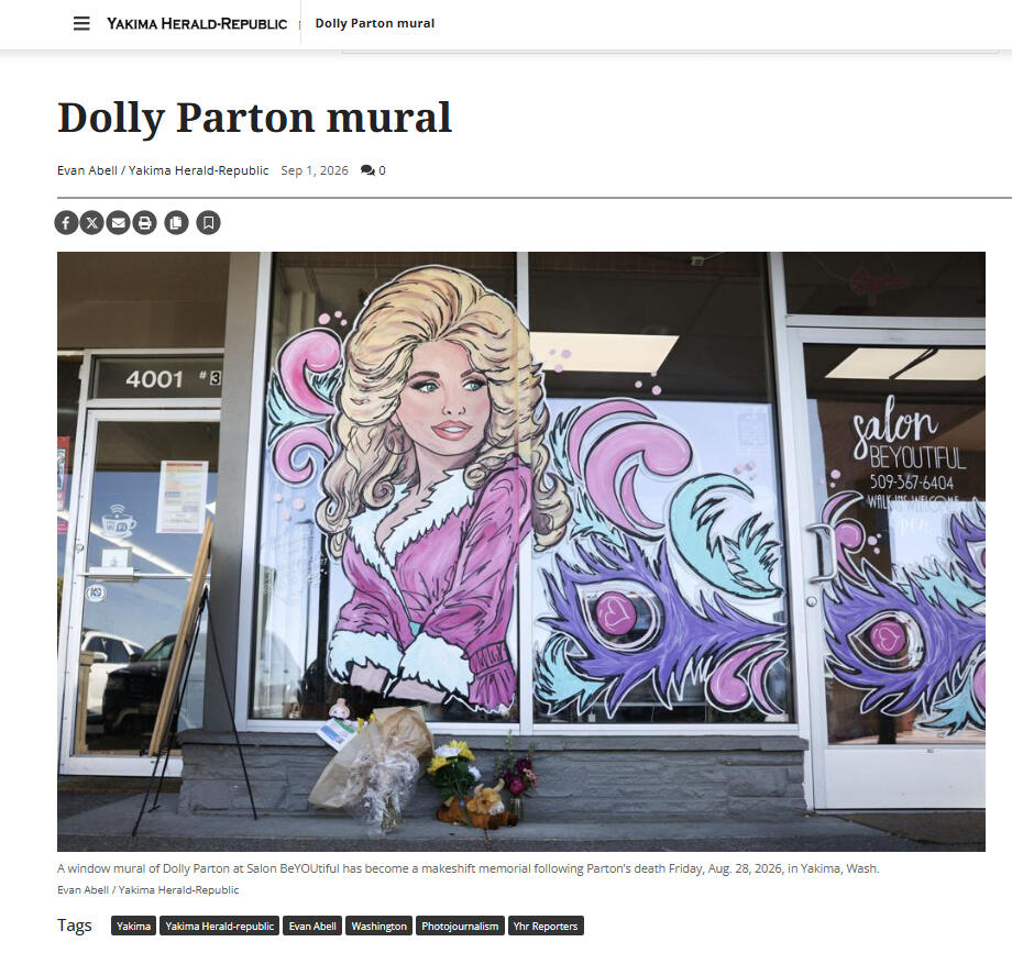 Pet Portrait Commission by Sparkle by Sylvia Sparkle by Sylvia Window Mural Painter-Artist, Yakima WA
