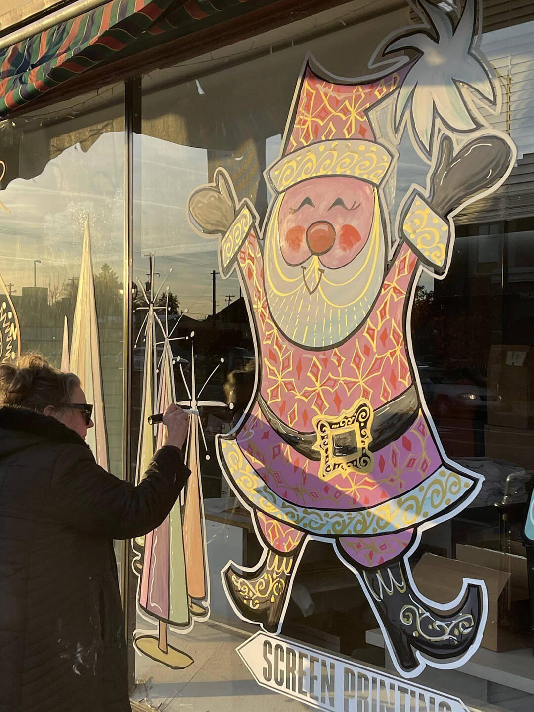 Santa Christmas 2023 Yakima, WA Sparkle by Sylvia Mural Artist, Yakima WA
