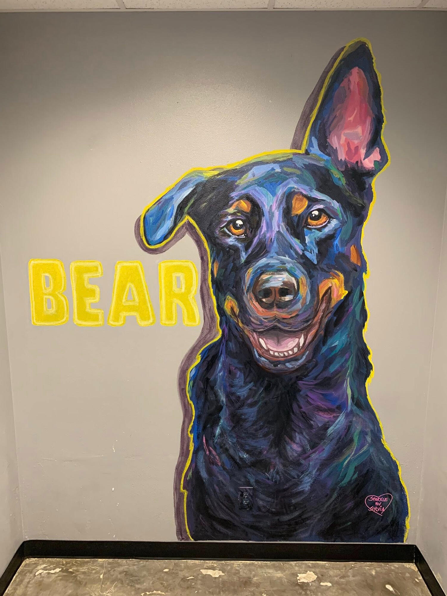 Bear Tribute Mural, Yakima Humane Society 2025 painted by Sparkle by Sylvia Sparkle by Sylvia Mural Artist, Yakima WA